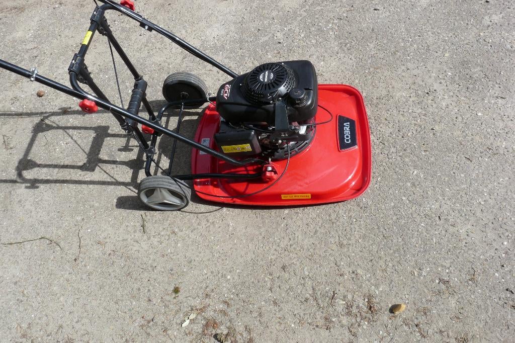 Zweefmaaier, Ophalen, Zo goed als nieuw, Benzine-grasmaaier, 50 cm of meer