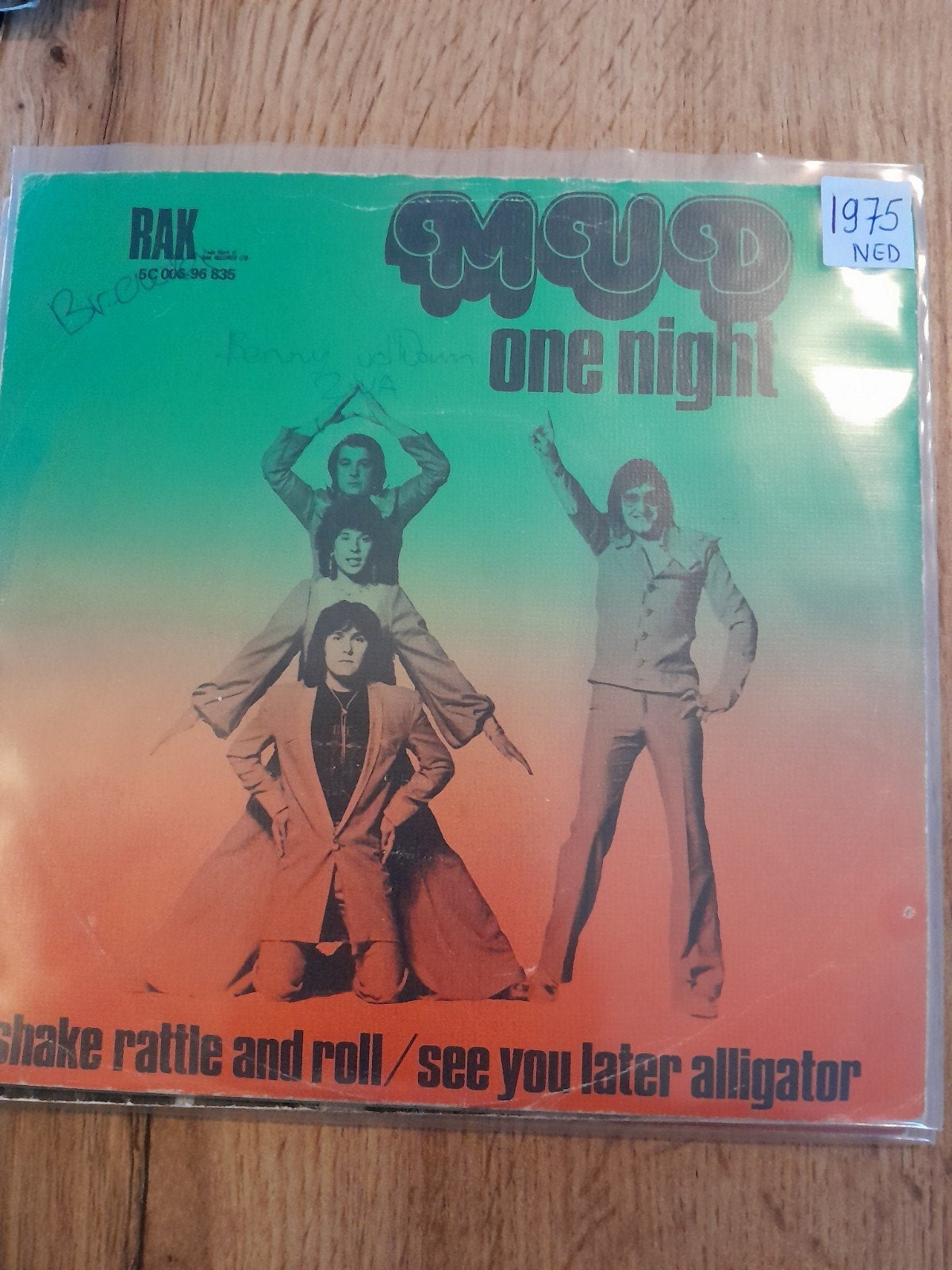 Mud 7inch one night 7inch shake rattle and roll, Ophalen of Verzenden, Zo goed als nieuw, Pop