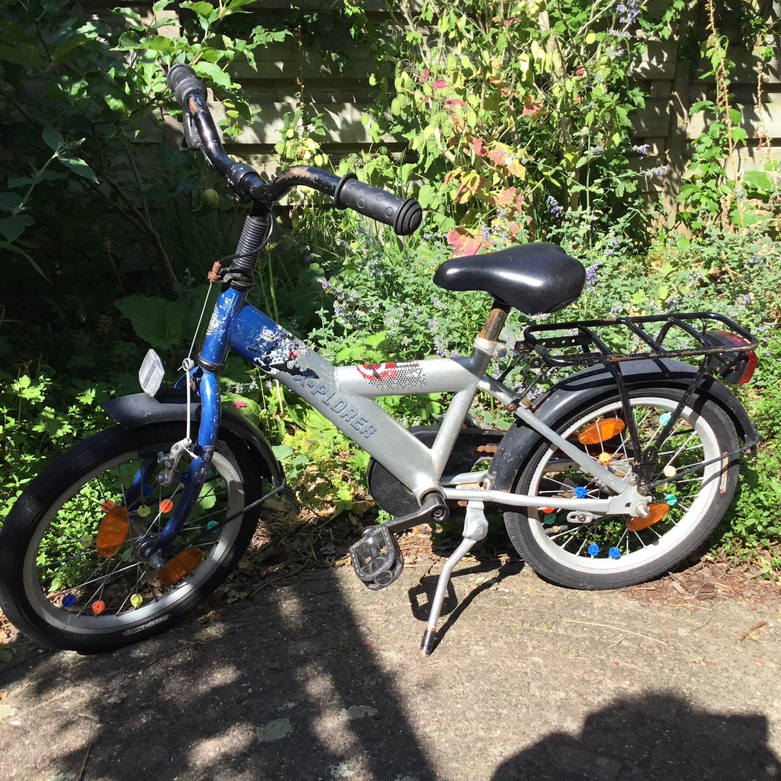 Kinderfiets Loekie 16 inch, Fietsen en Brommers, Fietsen | Jongens, Ophalen, Gebruikt, Terugtraprem, 16 inch