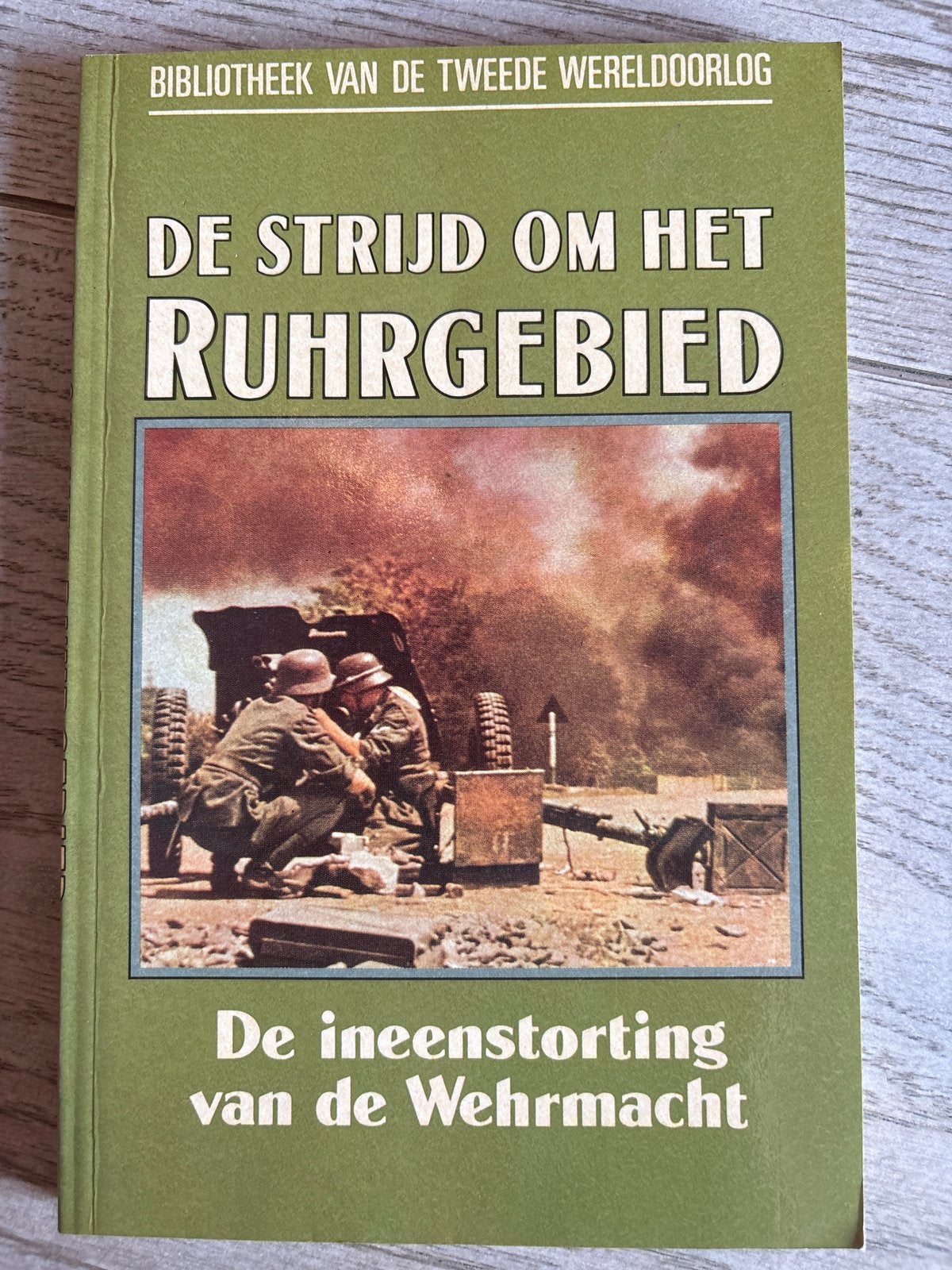 De Strijd om het Ruhrgebied - Bibliotheek WOII, Boeken, Ophalen of Verzenden, Tweede Wereldoorlog, Gelezen, Algemeen