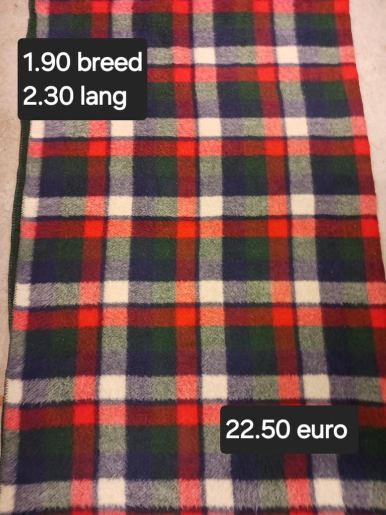 Diverse wollen dekens - Verschillende maten en patronen, Huis en Inrichting, Woonaccessoires | Plaids en Woondekens, Ophalen of Verzenden