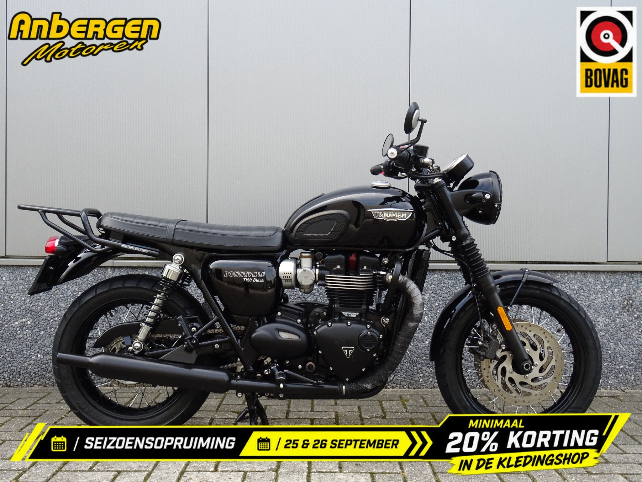 Triumph BONNEVILLE T120 BLACK (bj 2017), Motoren, 1200 cc, Naked bike, Gebruikt, Bedrijf