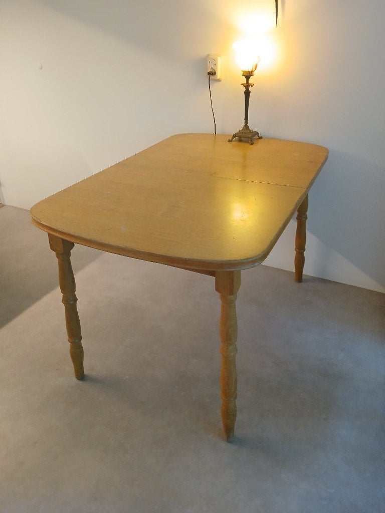 houten eettafel uitschuifbaar, Huis en Inrichting, Tafels | Eettafels, Ophalen, Gebruikt, Klassiek, Vier personen