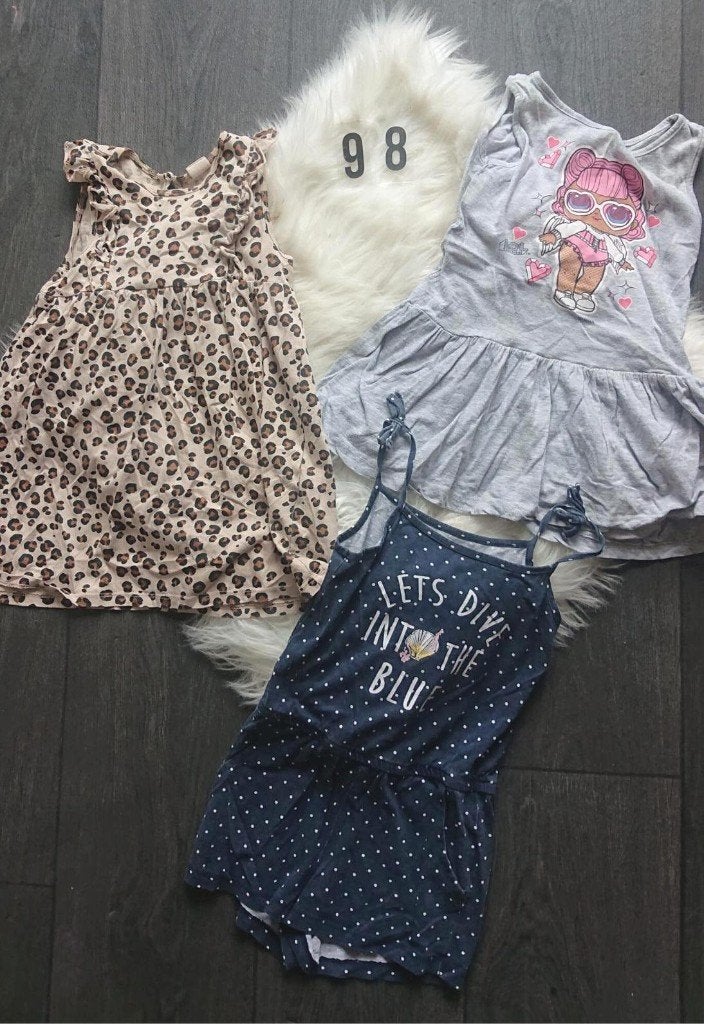 Bundel mouwloze jurkjes 3 stuks maat 98, Kinderen en Baby's, Kinderkleding | Maat 98, Ophalen of Verzenden, Gebruikt, Meisje, Jurk of Rok