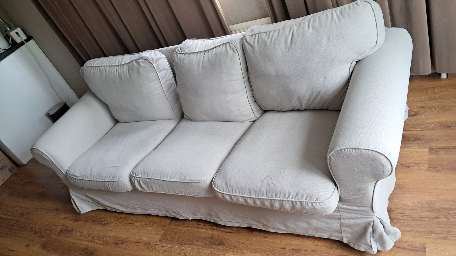 Comfortabele 3 zits bank Ikea Ektorp, Huis en Inrichting, Banken | Bankstellen, Ophalen, Gebruikt, Driepersoons, 75 tot 100 cm