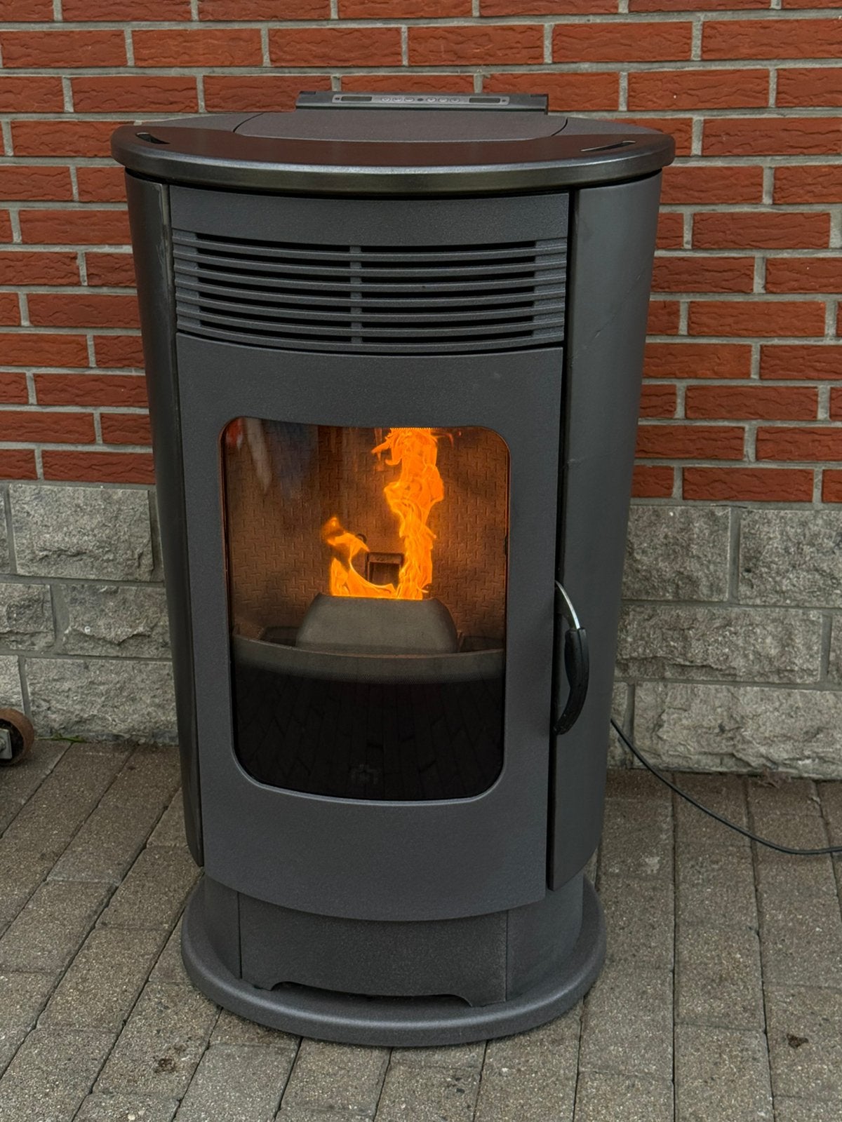 Pelletkachel edilkamin logo 9kw gratis leveren, Ophalen of Verzenden, Zo goed als nieuw, Overige brandstoffen, Pelletkachel