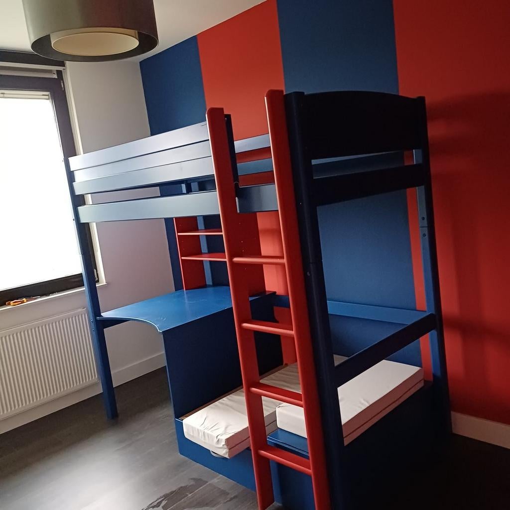 Hoogslaper kinderbed Barcelona kleuren met bureau en bank, Kinderen en Baby's, Kinderkamer | Stapelbedden en Hoogslapers, Ophalen