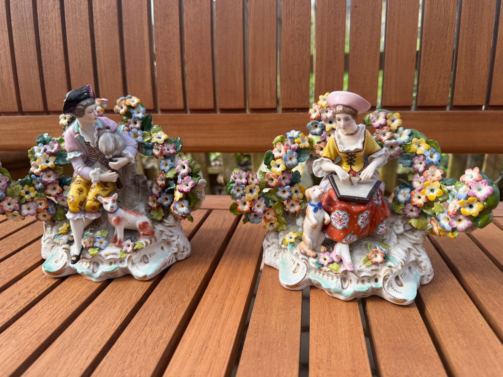 Saksisch dresden hochst porselein beelden koppel antiek, Antiek en Kunst, Ophalen