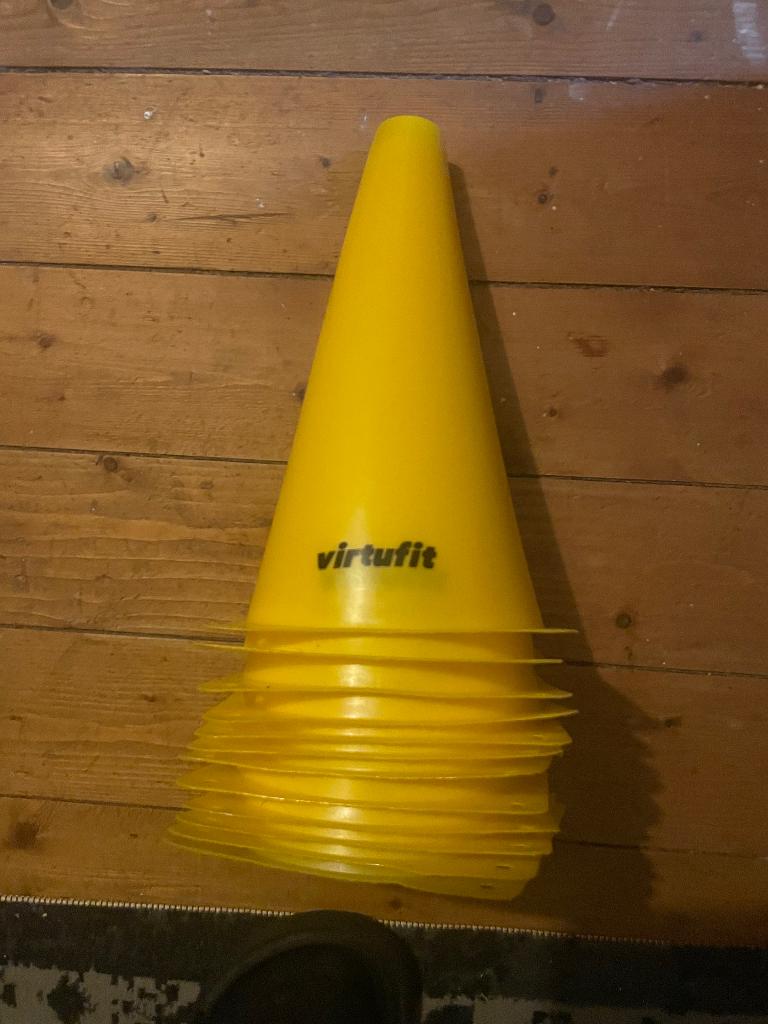 Gele hoedjes pionnen sport, Maat XS of kleiner, Ophalen of Verzenden, Shirt