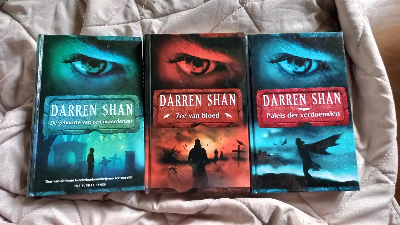 Darren Shan boekenreeks: De Geboorte, Zee van Bloed, Paleis, Ophalen of Verzenden, Gelezen, Darren Shan