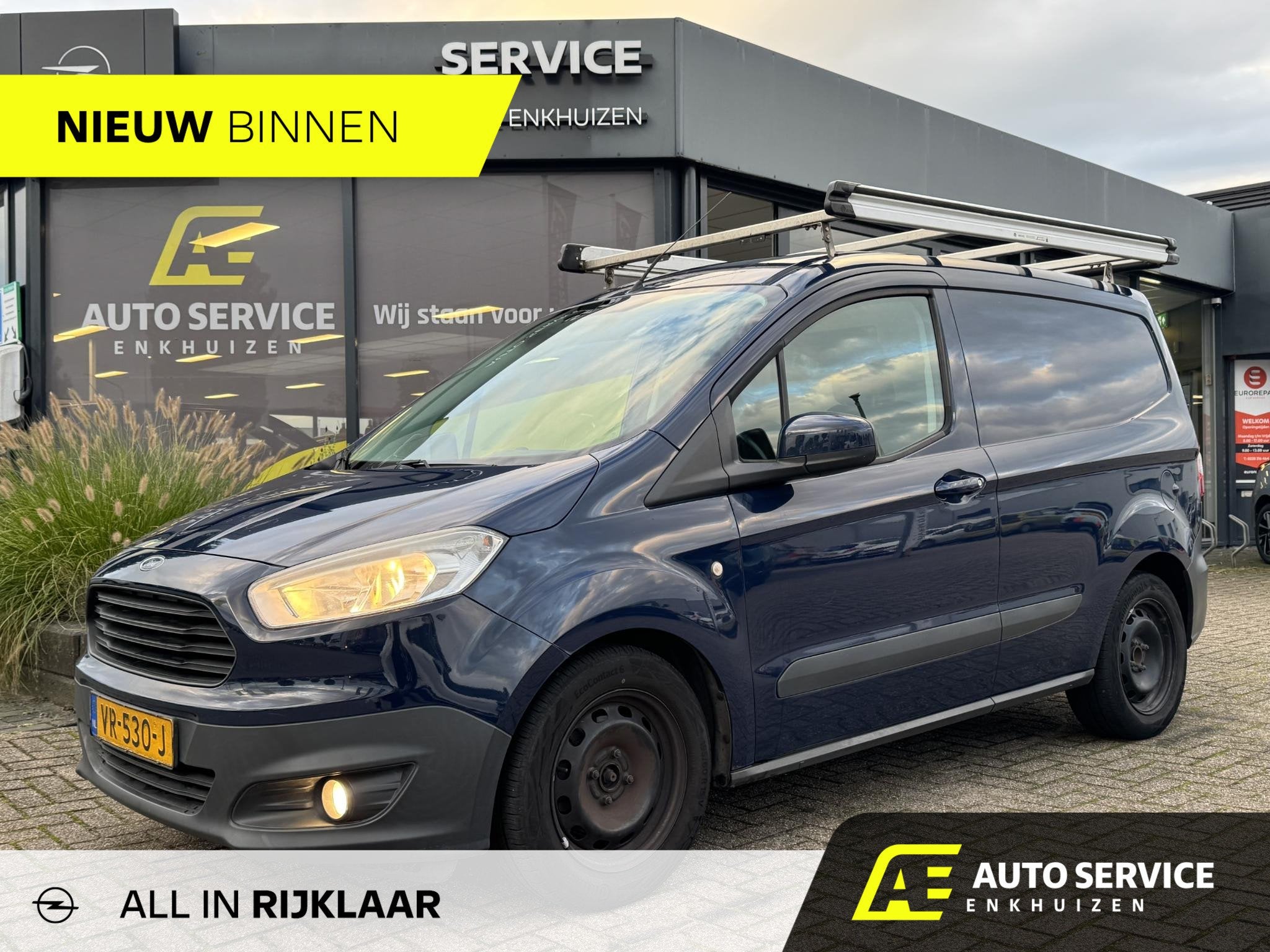 Ford Transit Courier 1.5 TDCI Trend Rijklaar incl beurt en a, Voorwielaandrijving, Stof, 4 cilinders, Verwarmde buitenspiegels