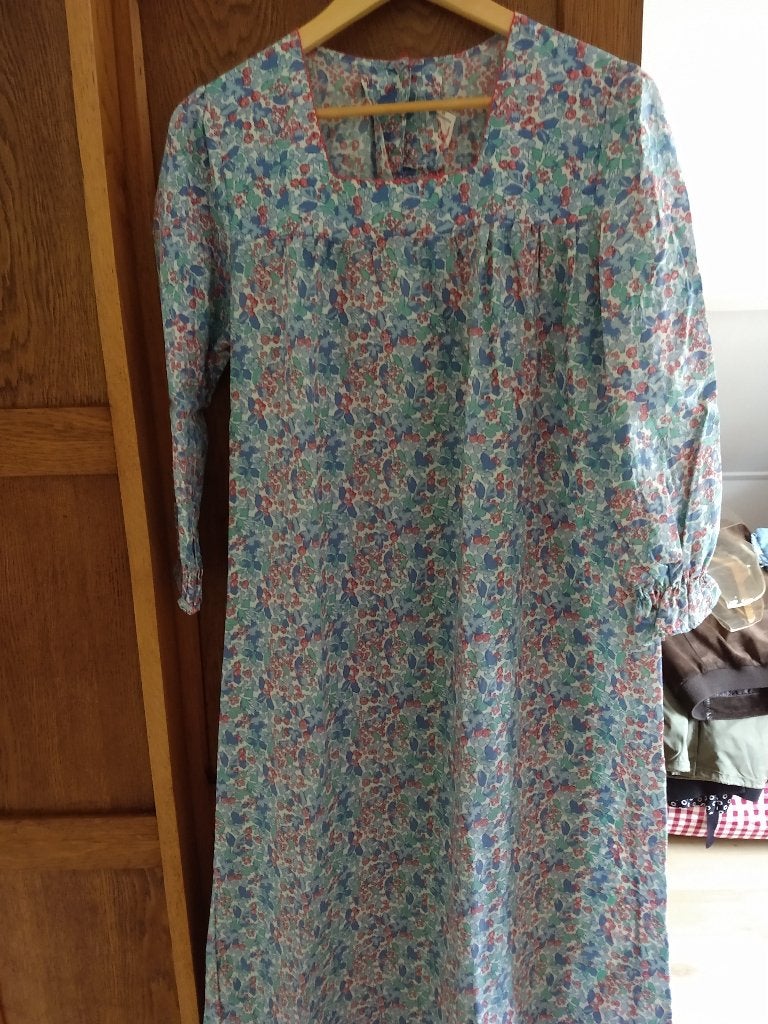 Nachthemd gebloemd blauw maat m hunkemuller nieuw. Met lange, Kleding | Dames, Hunkemöller, Ophalen of Verzenden, Nieuw, Maat 38/40 (M)