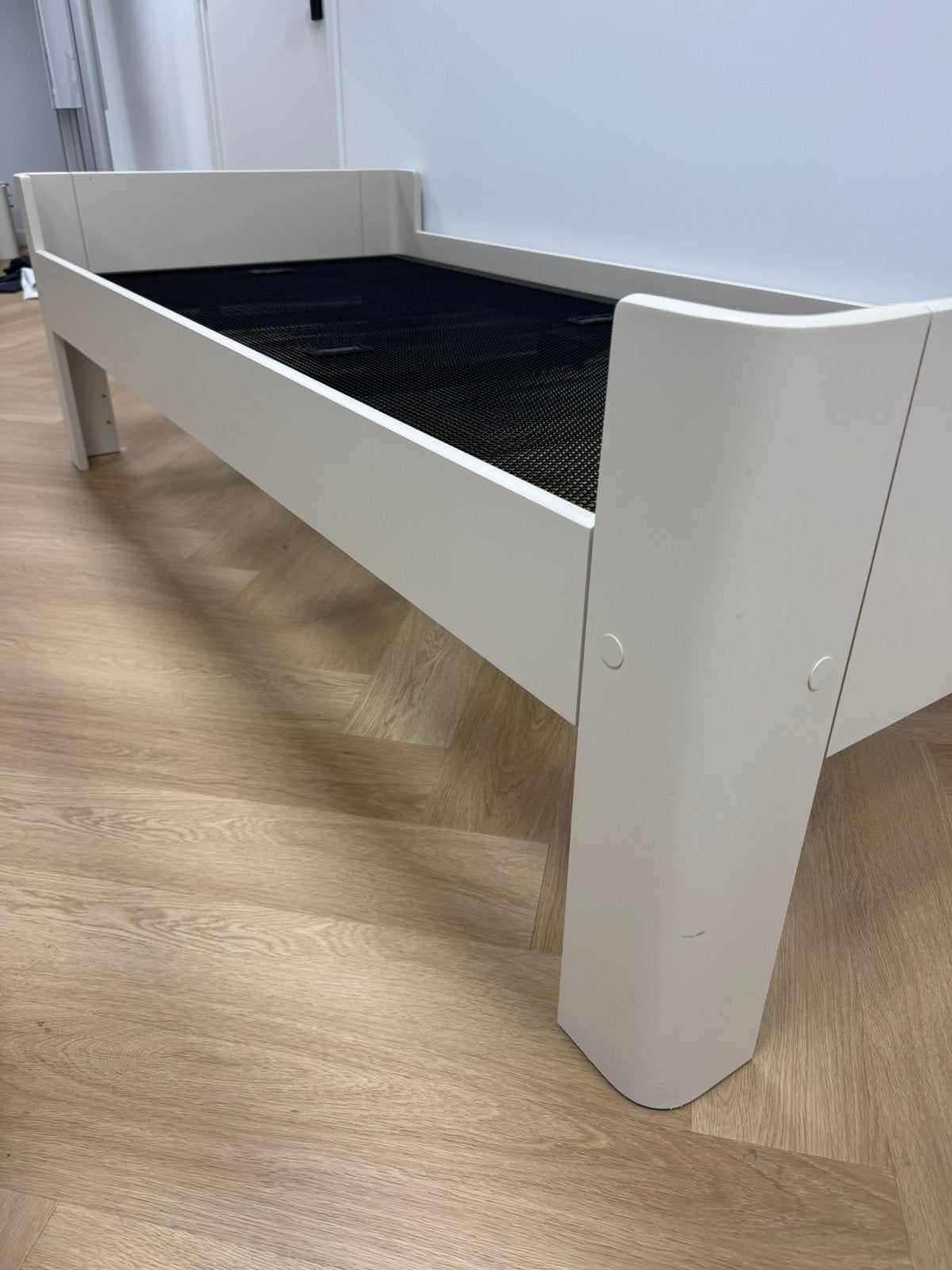 Showroommodel: Auping Auronde 3000 90x200 Sand Beige (-65%!), De BeddenHal, 90 cm, Eenpersoons, Beige