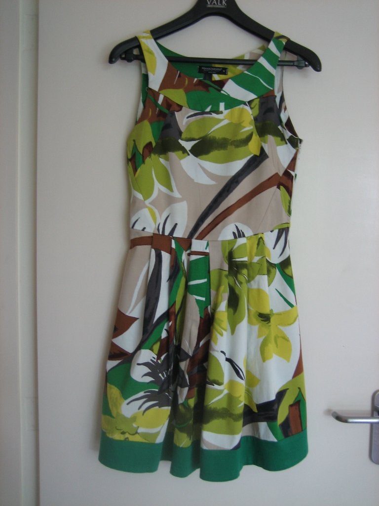 Prachtige elegante, fleurige jurk RINASCIMENTO, S snazzeys, Meerkleurig, Rinascimento, Nieuw, Ophalen of Verzenden