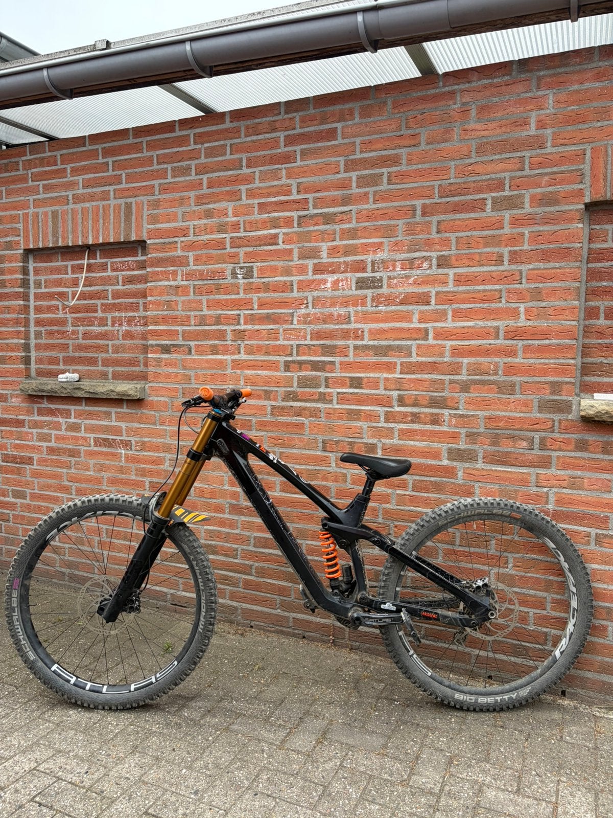 Downhill mtb cube two 15, Minder dan 45 cm, Ophalen, Zo goed als nieuw, Overige merken