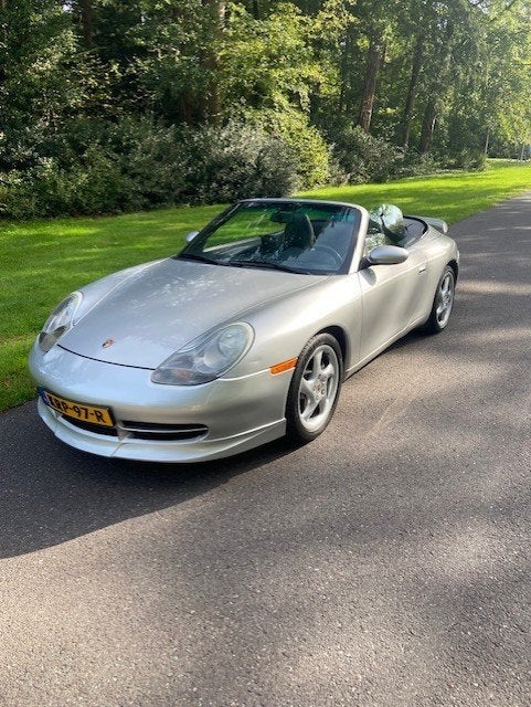 Porsche 911 (996) Cabriolet 3.4 aut. met  | 104.646 km |, Auto's, 1486 kg, Achterwielaandrijving, Cabriolet, 4 stoelen