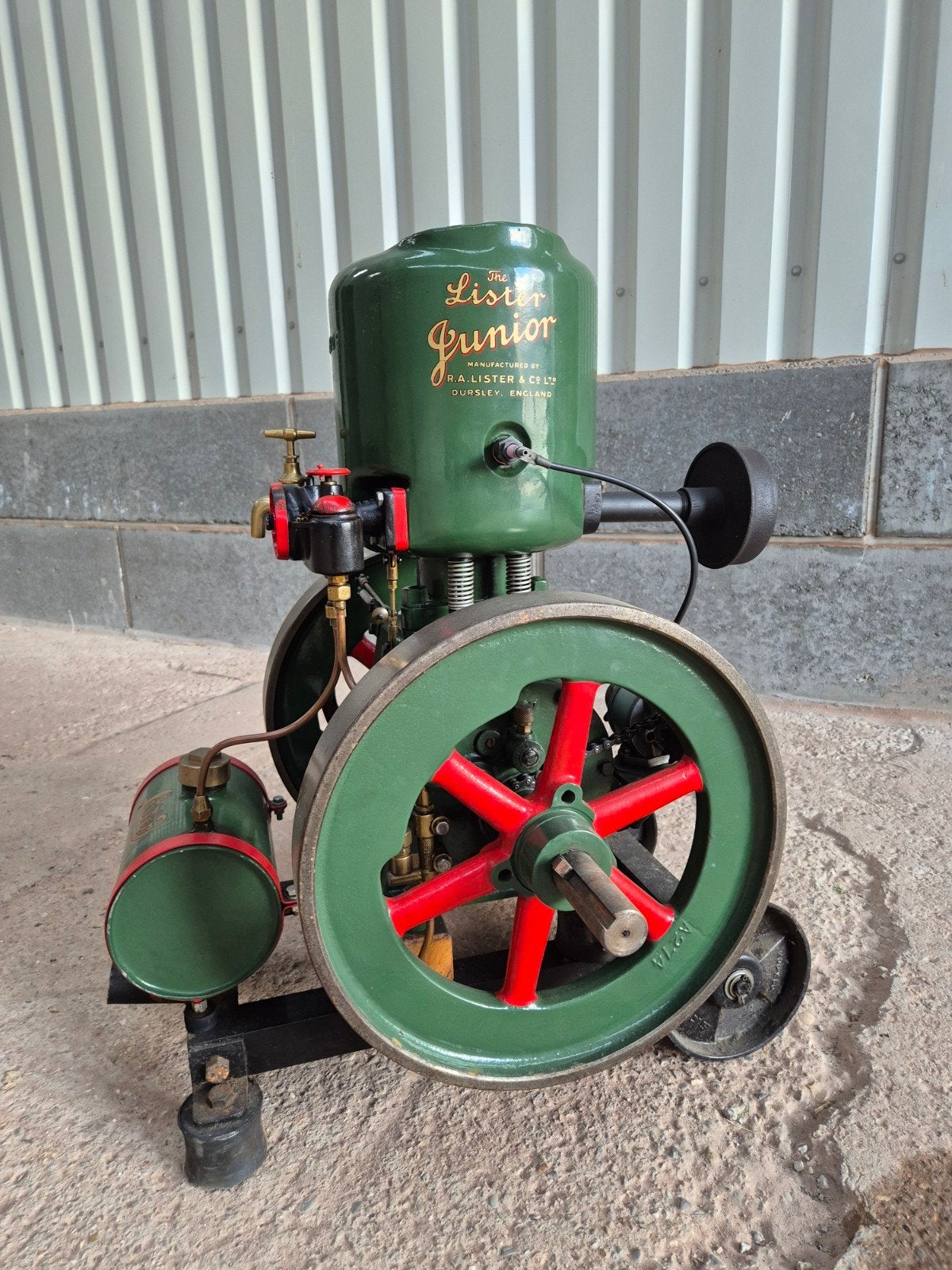 Lister A junior, Ophalen
