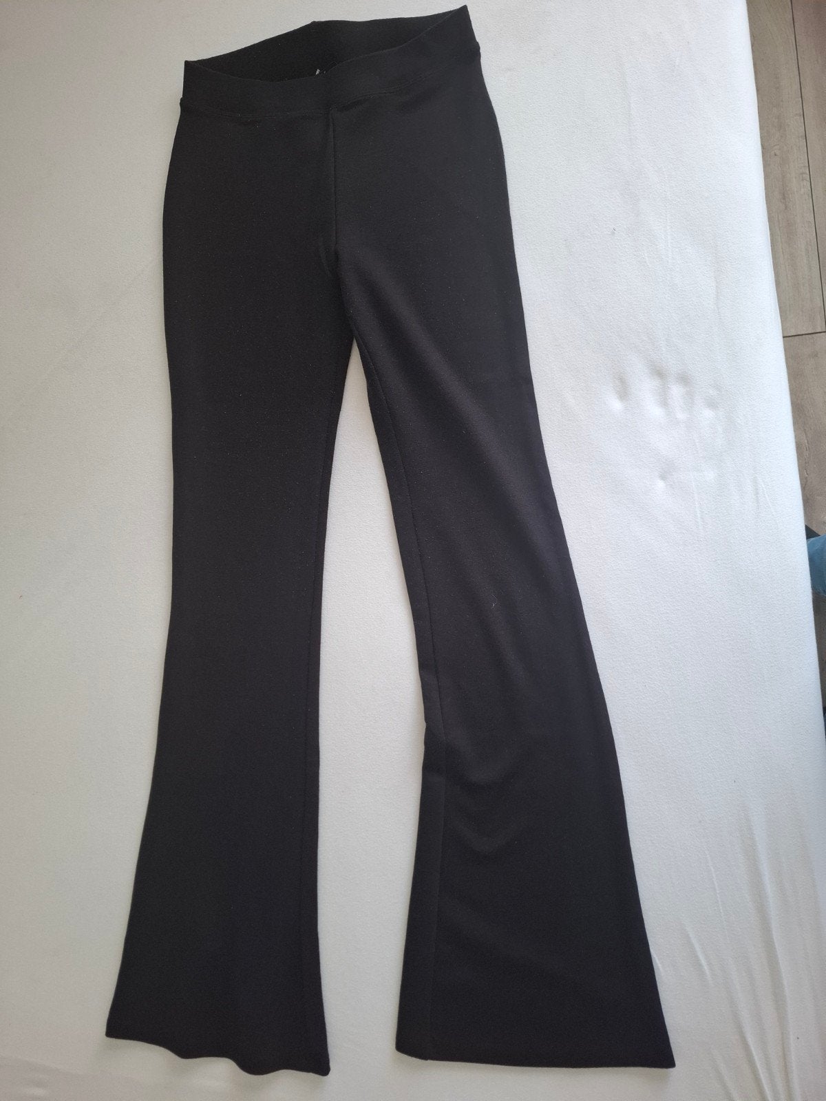 Only flared broek maat M, Kleding | Dames, Broeken en Pantalons, Maat 38/40 (M), Only, Zwart, Ophalen of Verzenden