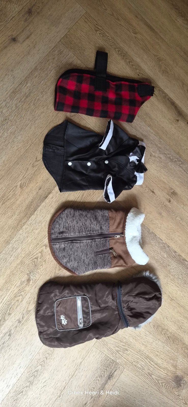 Hondenjasjes, Ophalen of Verzenden