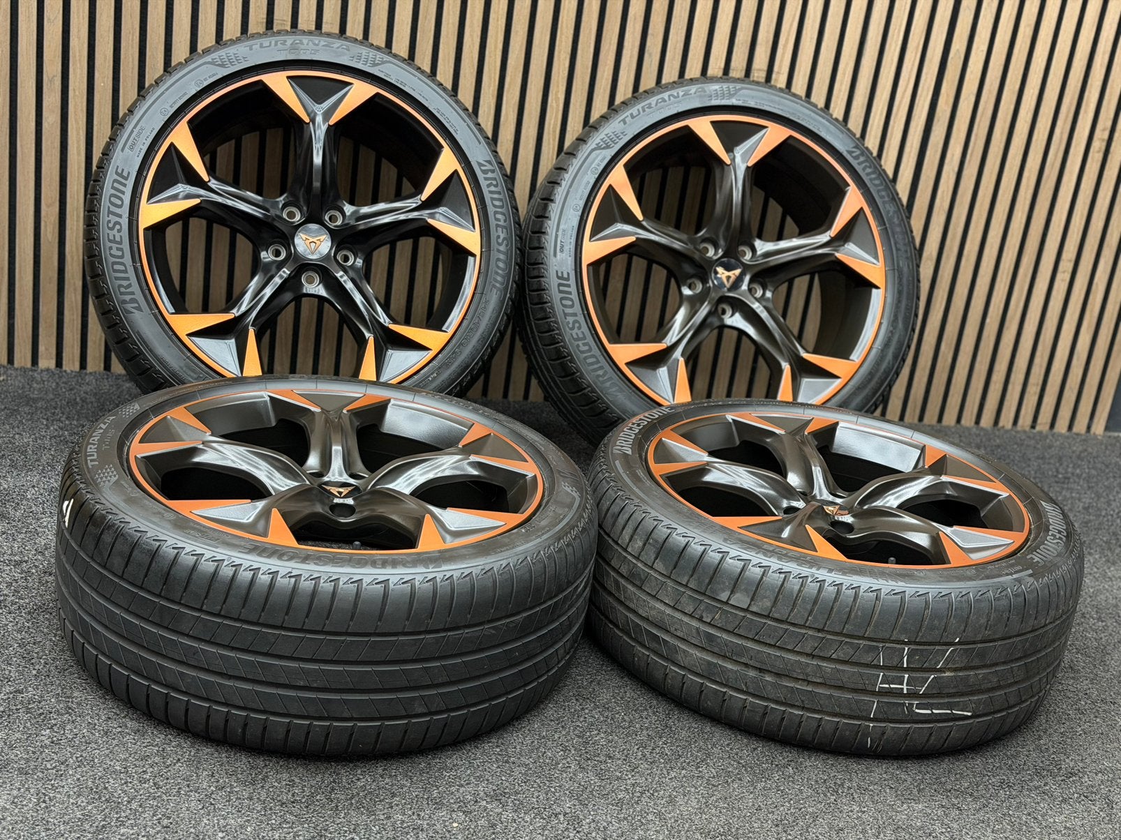 Originele 19 inch Cupra Formentor 5x112 ET40 Bridgestone, 245 mm, ., Banden en Velgen, .