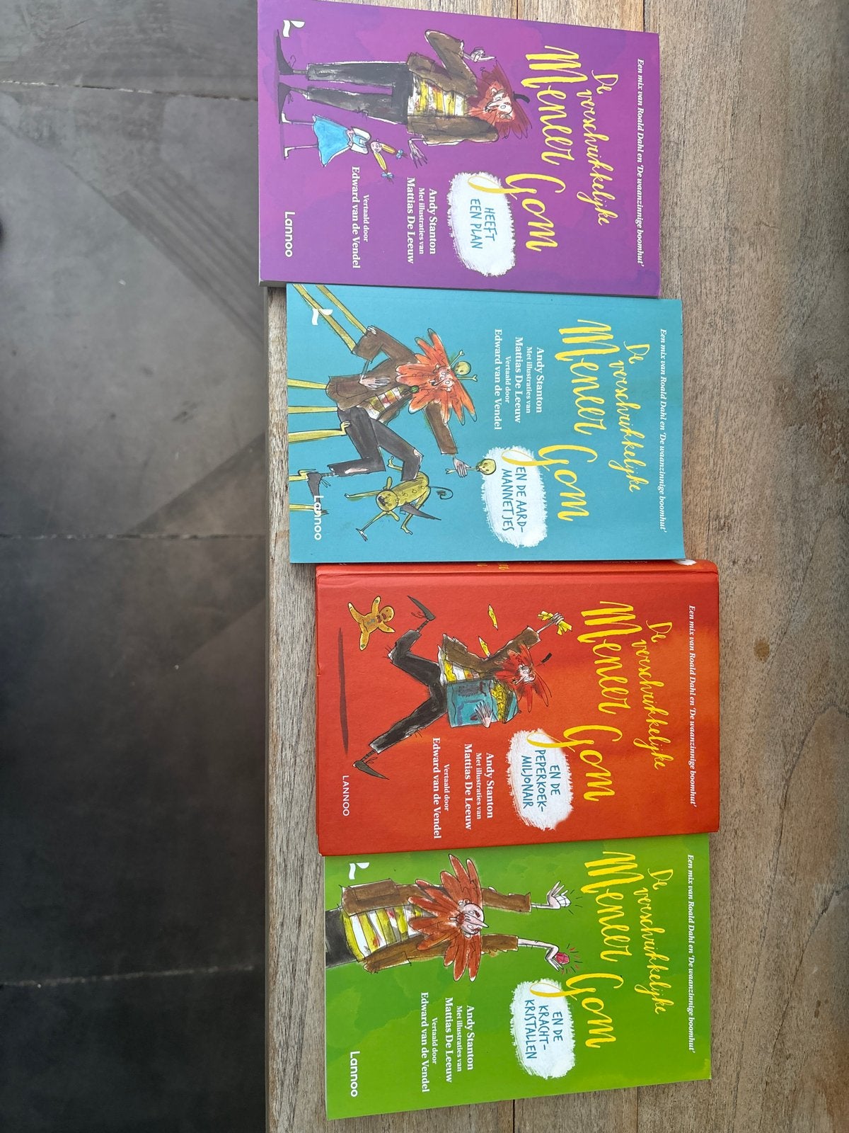 De Verschrikkelijke Meneer Gom - Complete Serie (4 Boeken), Ophalen of Verzenden, Zo goed als nieuw, Fictie algemeen
