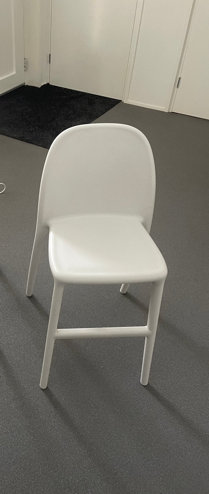 IKEA Urban stoel wit, Huis en Inrichting, Ophalen, Kunststof, Gebruikt, Twee