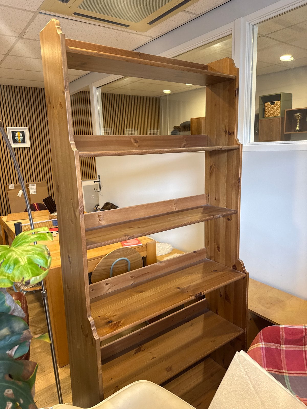 IKEA Leksvik Boekenkast - Gratis af te halen in Delft, Met plank(en), Gebruikt, 25 tot 50 cm, 50 tot 100 cm