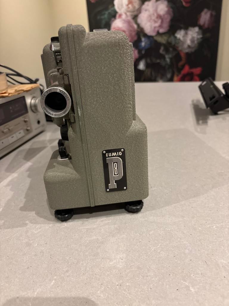 Vintage Eumig P8 Filmprojector - Made in Austria, Verzamelen, Fotografica en Filmapparatuur, Ophalen of Verzenden