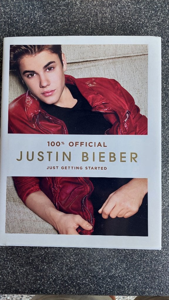 Justin Bieber merchandise, Inclusief DVD, Pop, Ophalen of Verzenden, Zo goed als nieuw
