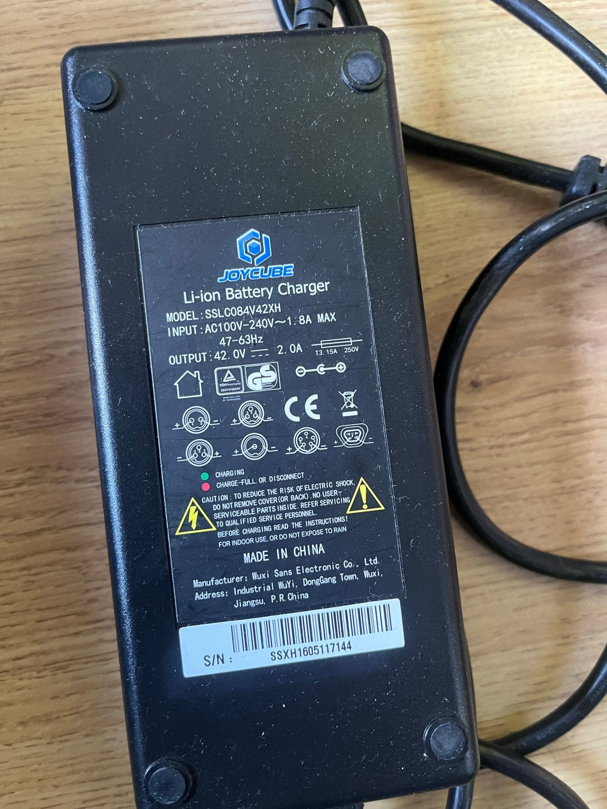 Joycube Li-ion Batterijlader SSL0084V42XH, Ophalen of Verzenden, Gebruikt