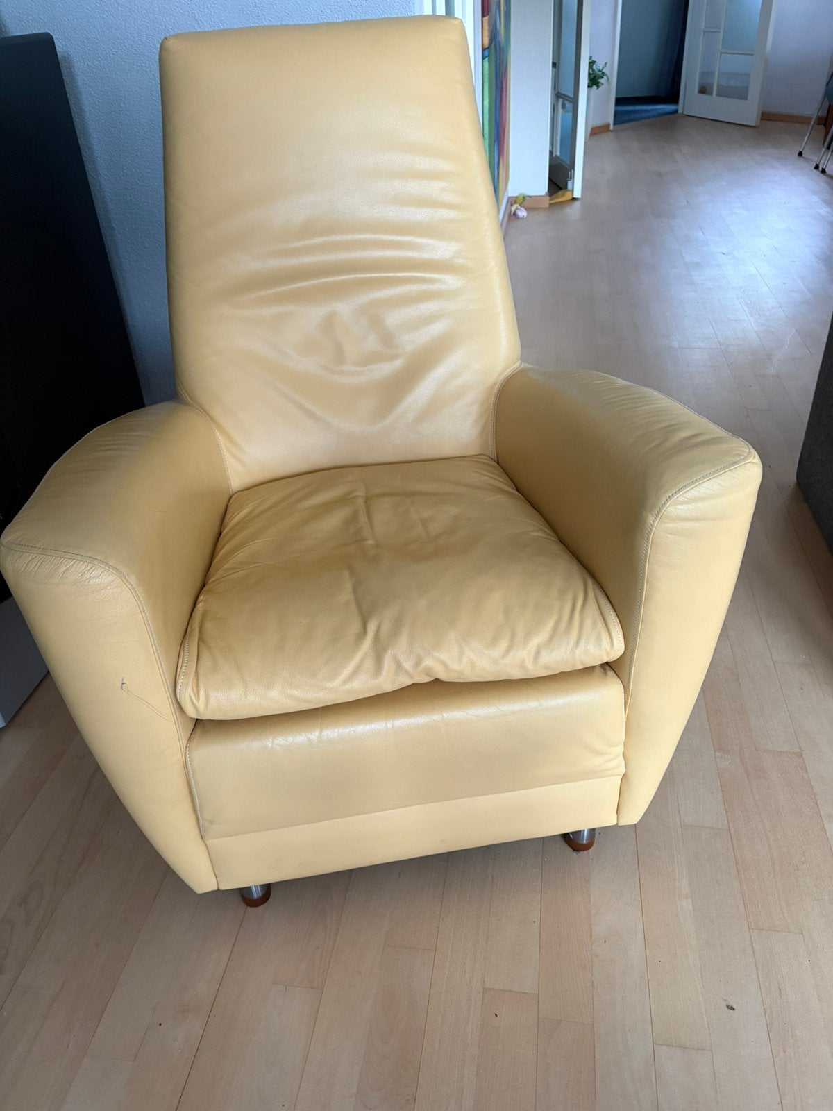Lederen fauteuil (geel), Huis en Inrichting, Ophalen, 75 tot 100 cm, Leer, 50 tot 75 cm