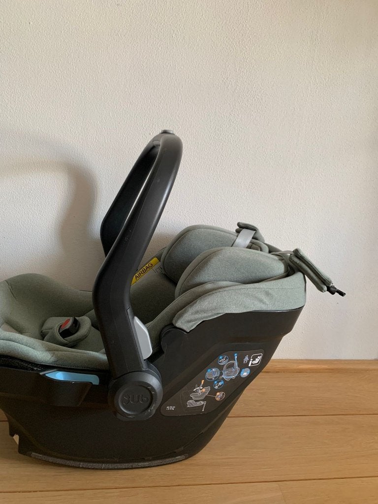 Uppababy Mesa i-size autostoel, Autogordel, Zo goed als nieuw, 0 t/m 13 kg, Verstelbare rugleuning