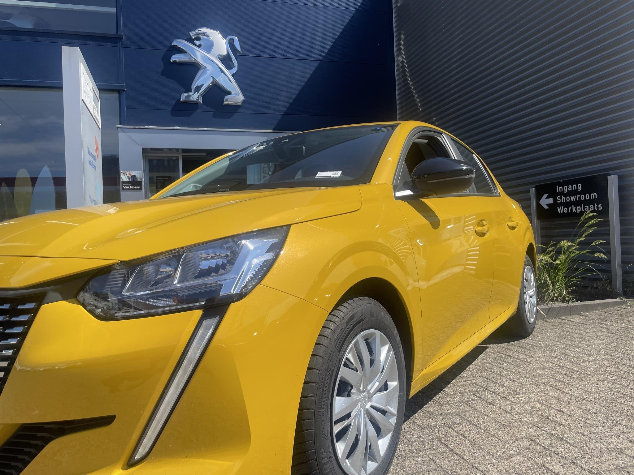 Peugeot 208 1.2 PureTech Active, Auto's, Voorwielaandrijving, 12 maanden, Stof, Gebruikt