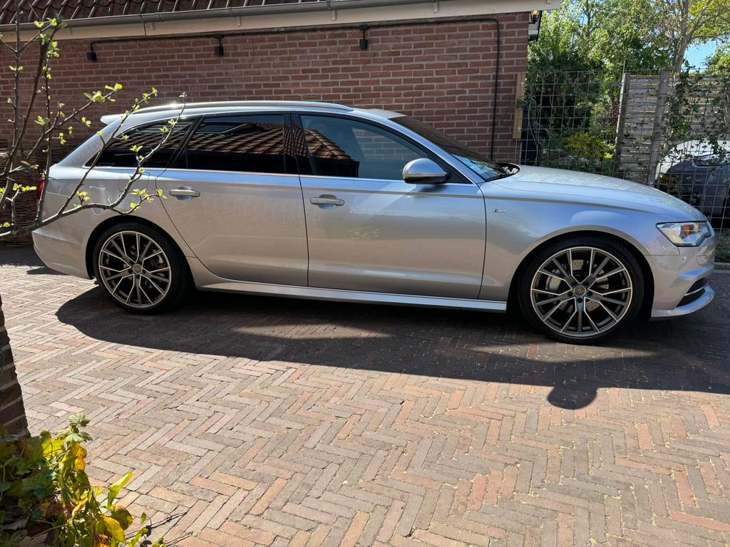 Audi A6 2.0 Tfsi Avant S-tron 185KW 2015 3xS - sport edition, Lichtsensor, 1800 kg, 4 cilinders, Stationwagon