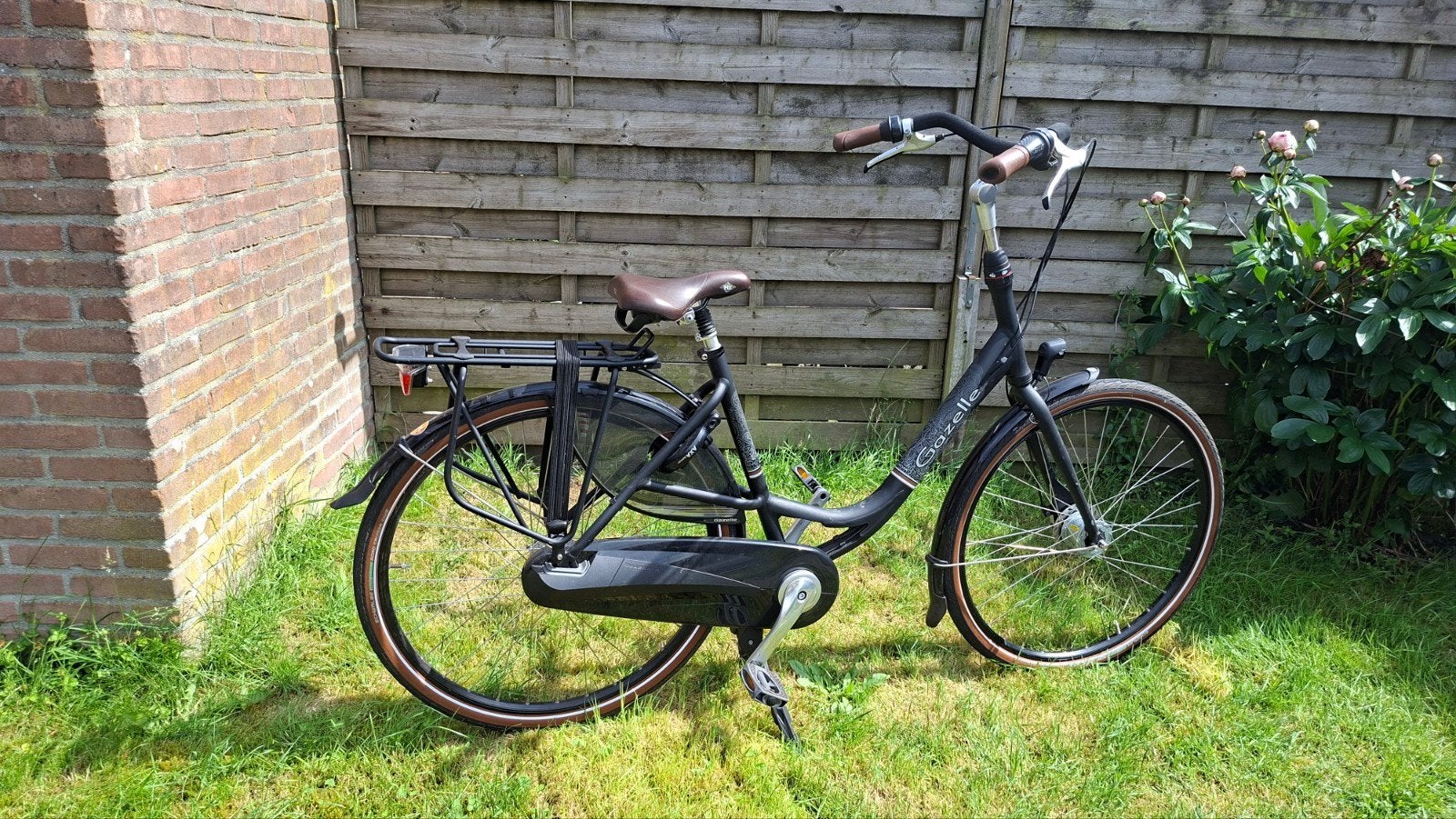 Te koop:
Gazelle Bloom (lage instap), Ophalen, 53 tot 56 cm, Versnellingen, Zo goed als nieuw