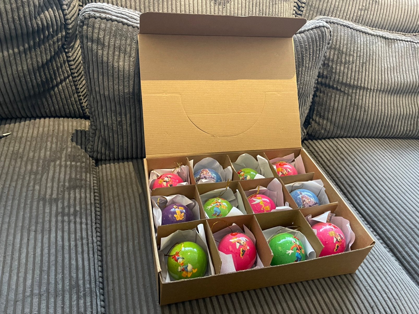 12 leuke niet breekbare  Disney kerstballen Goofy Pluto, Ophalen of Verzenden, Gebruikt