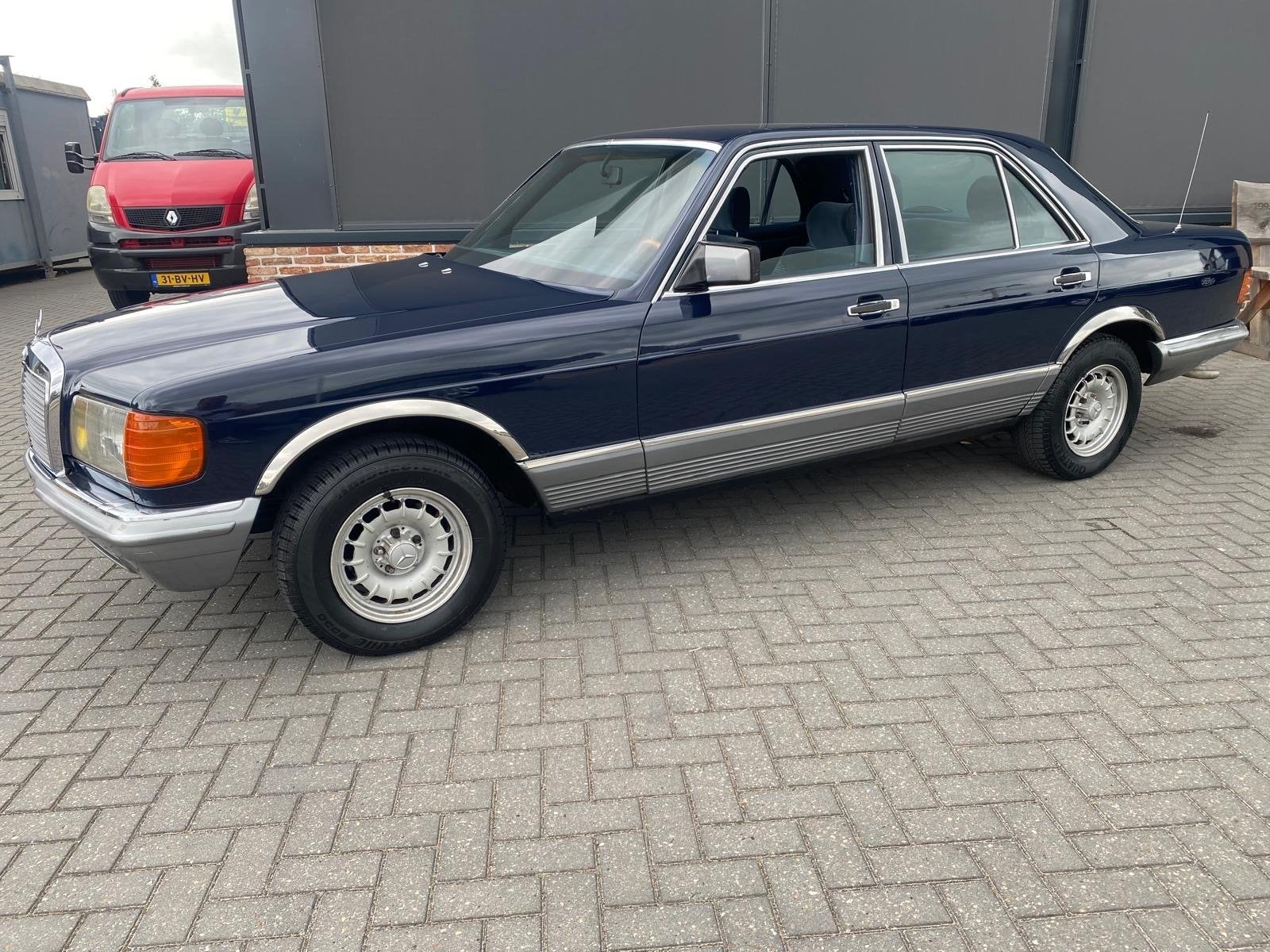 Mercedes-Benz S-Klasse 2.7 280 SE AUT 1982 Blauw, Auto's, Automaat, Blauw, Bedrijf, Sedan