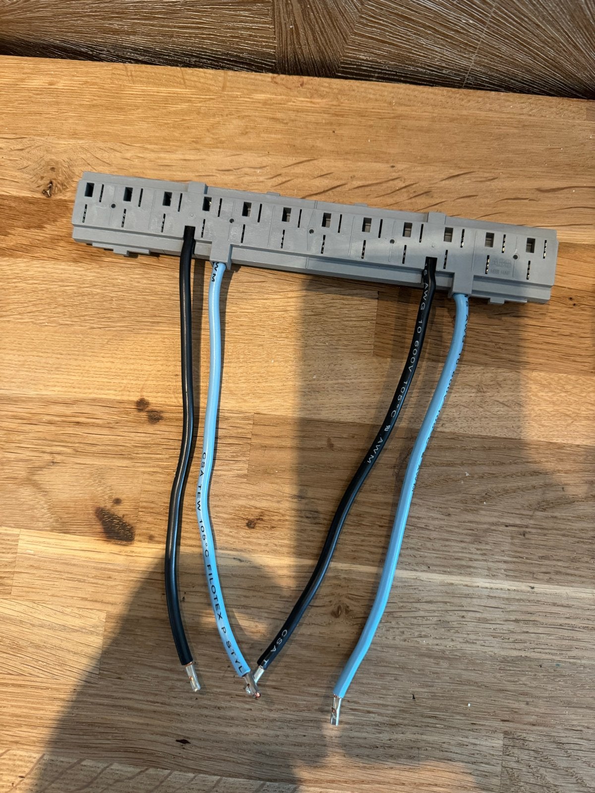ABB Busboard 1-fase, 2 aardlekschakelaars 2-Polig, Ophalen of Verzenden, Zo goed als nieuw, Overige merken, Overige typen