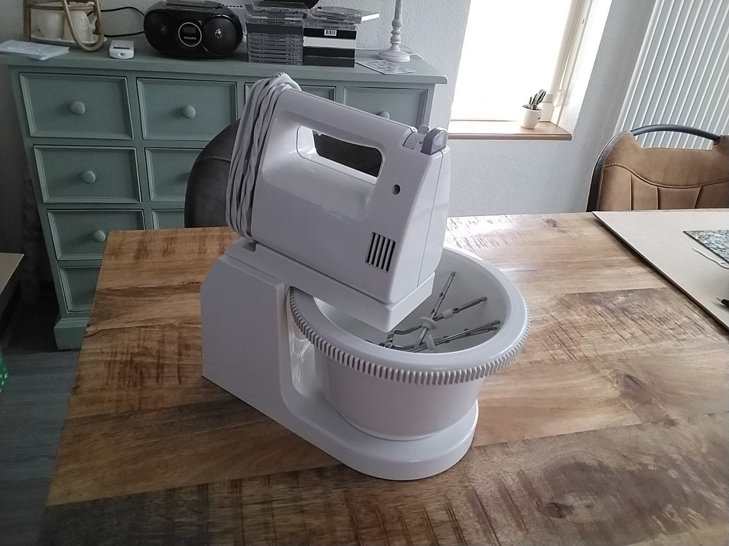 Handmixer van Philips met beslagkom., Ophalen, Gebruikt