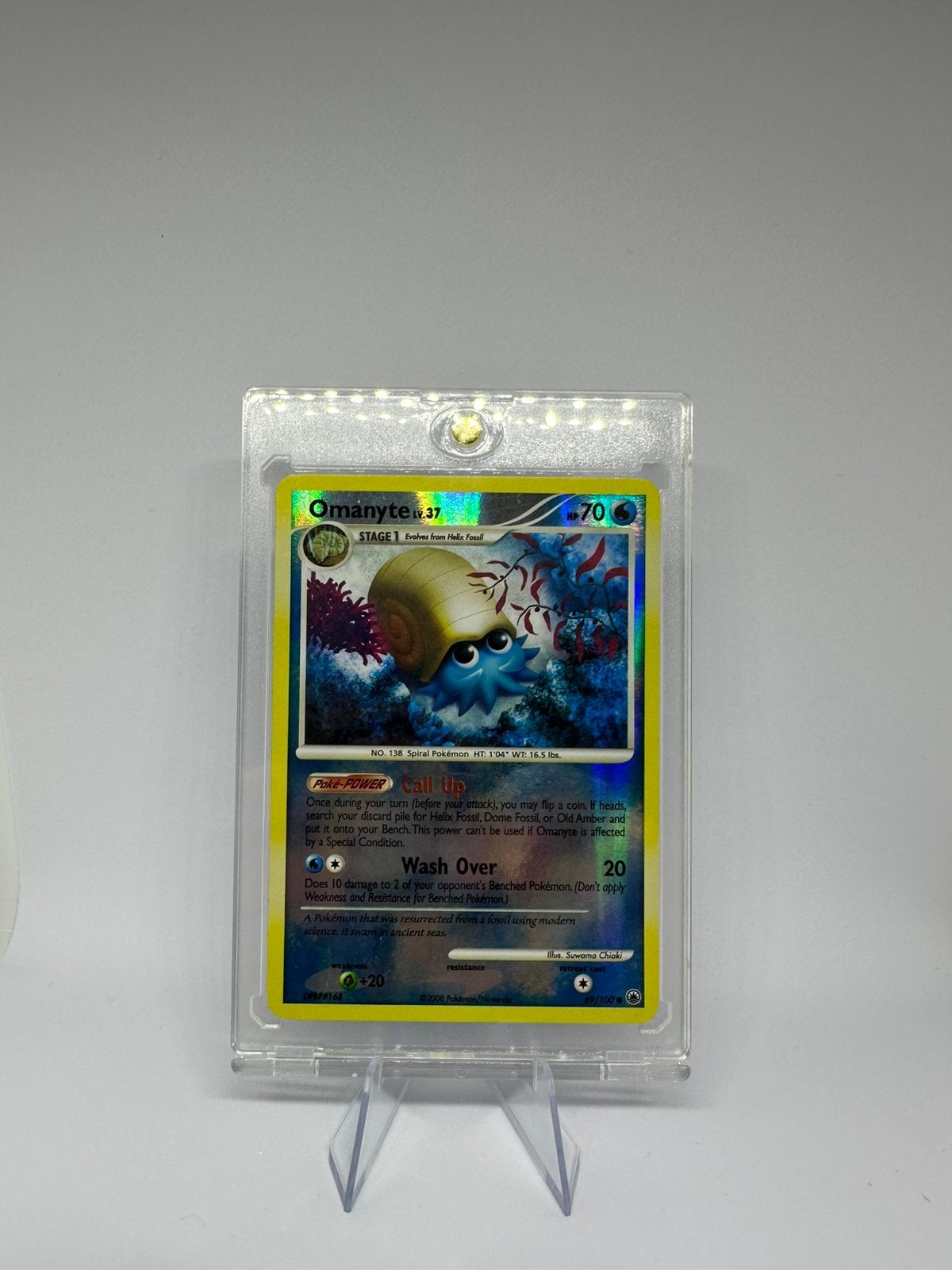 Omanyte 69/100 Common Majestic Dawn Pokemon Reverse Holo, Ophalen of Verzenden, Zo goed als nieuw