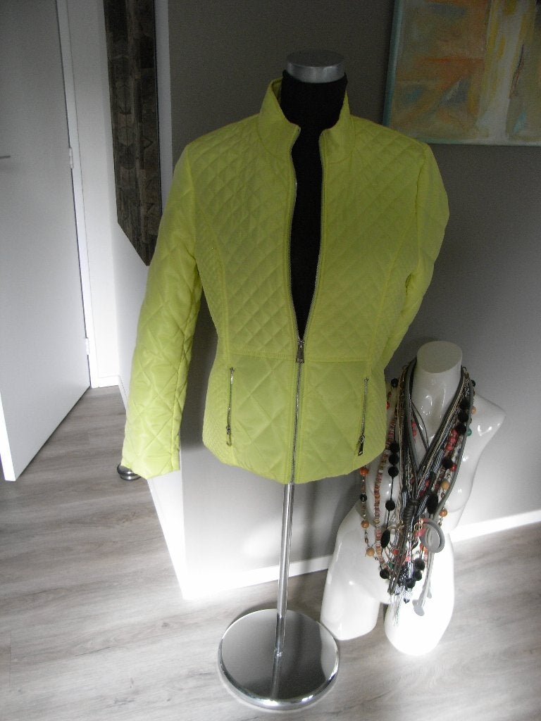 NED jas/jack geel met aparte details mt 40 past 36/38, Maat 38/40 (M), Geel, Nieuw, Ophalen of Verzenden