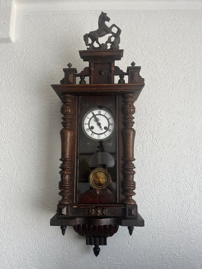 Houten wandklok met slinger – klassieke vintage klok, Antiek en Kunst, Ophalen