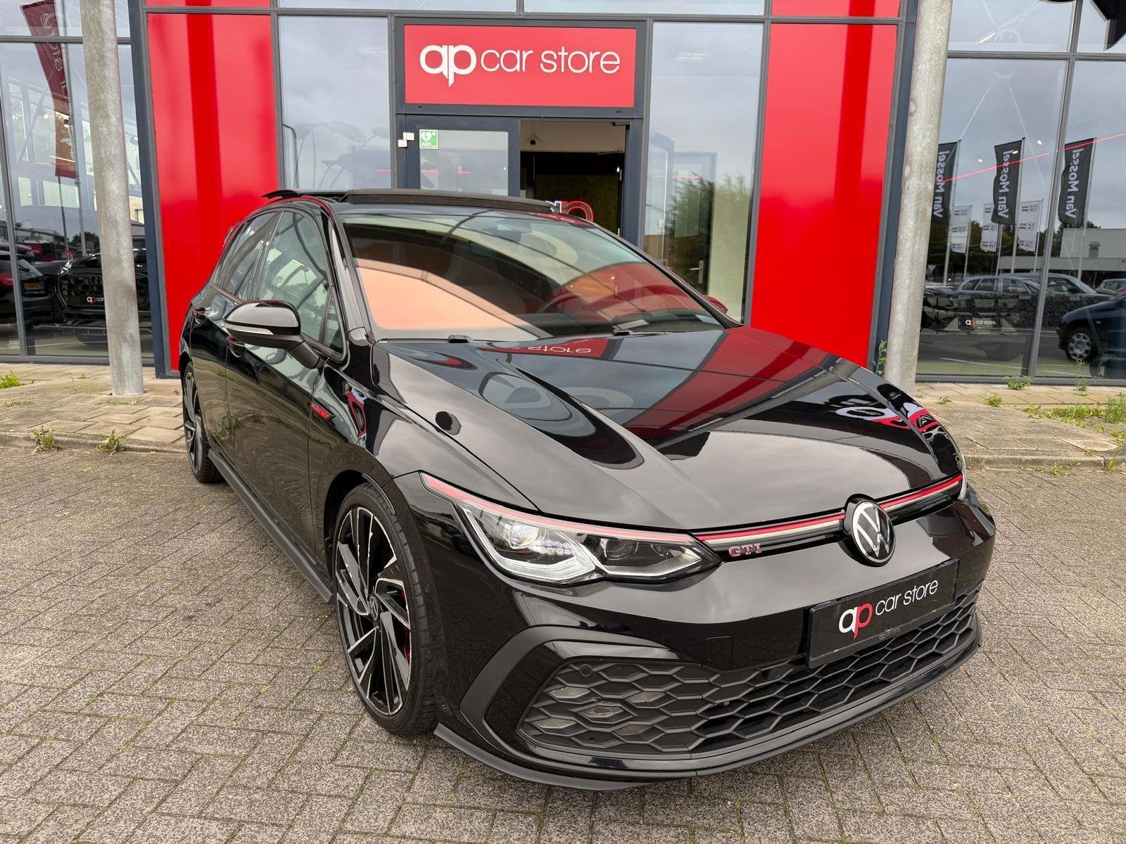 Volkswagen Golf 2.0 TSI GTI Panorama, Dealer onderhouden, 730 kg, Euro 6, 4 cilinders
