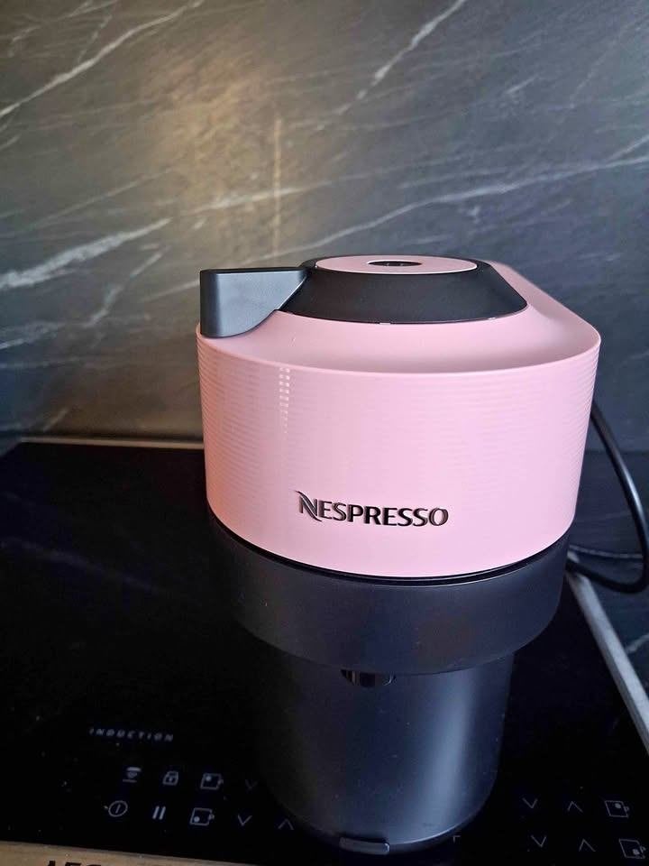 Nespresso Vertuo, Witgoed en Apparatuur, Koffiezetapparaten, Ophalen, Nieuw, Koffiemachine, Koffiepads en cups