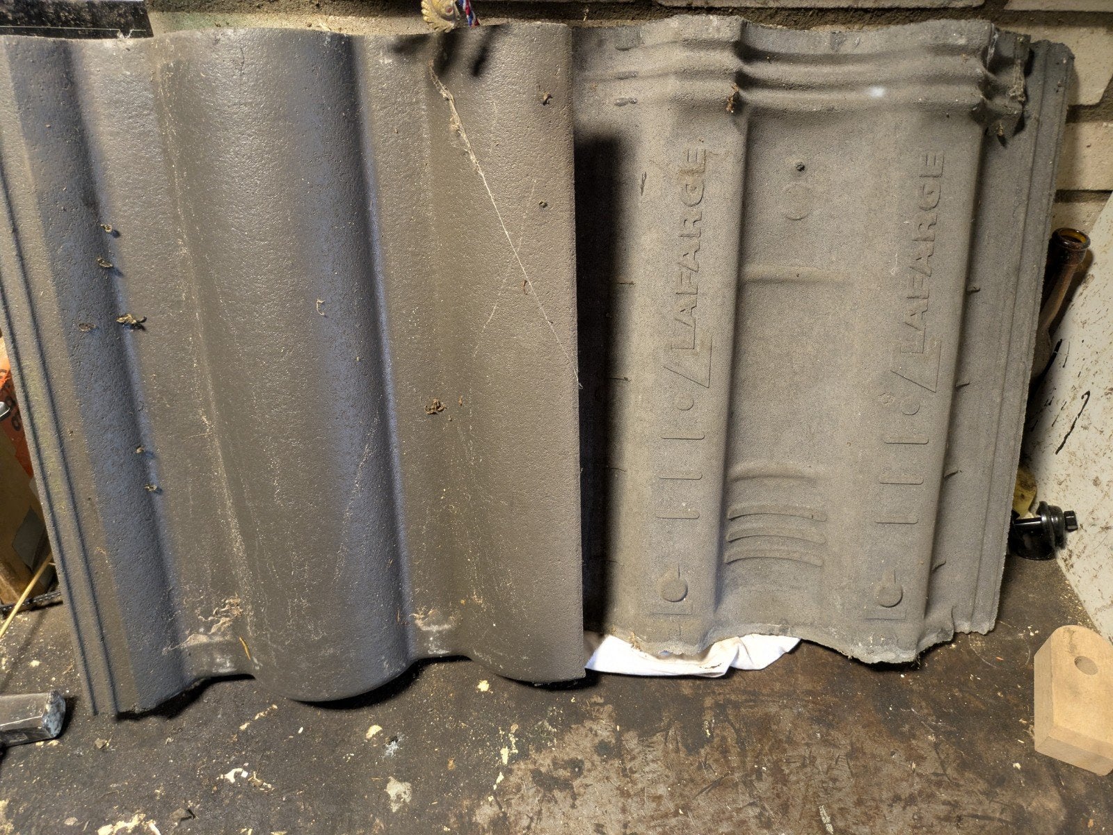 Gebruikte dakpannen - Lafarge, Doe-het-zelf en Verbouw, Dakpannen en Dakbedekking, Gebruikt, Steen of Klei, Ophalen of Verzenden