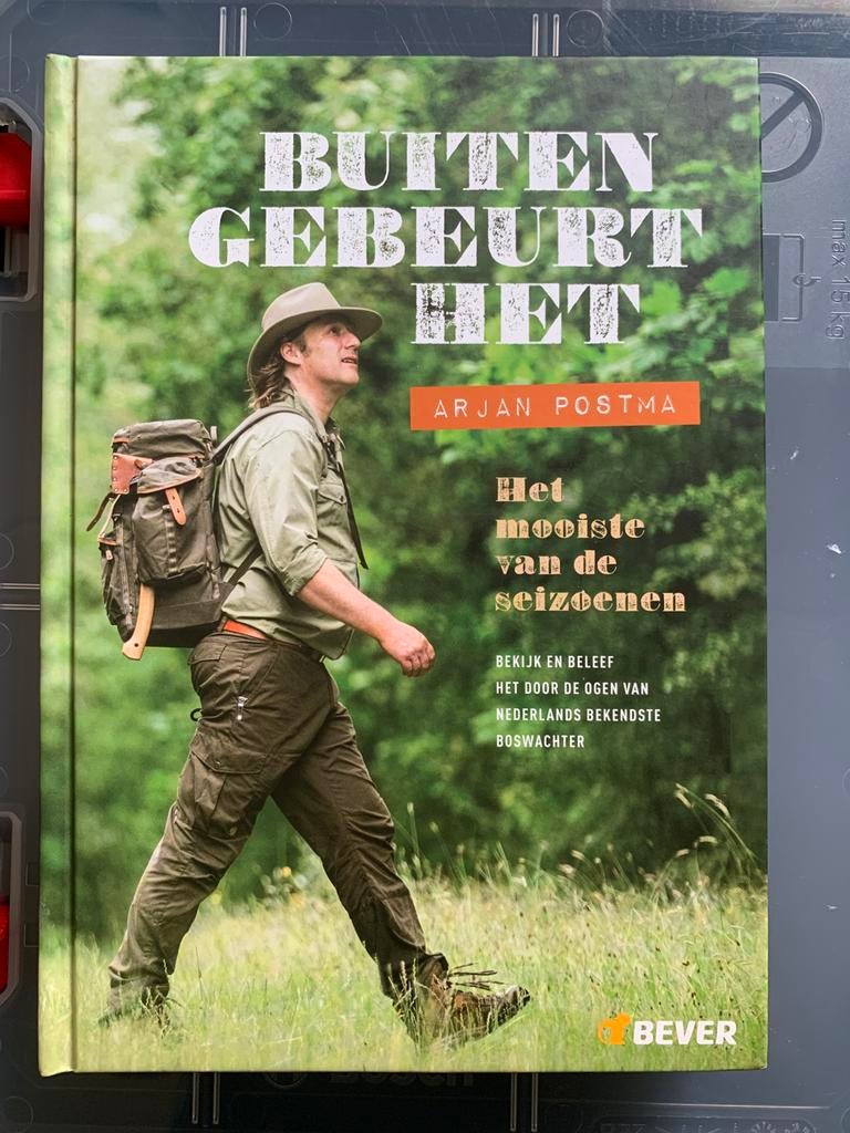 Buiten gebeurt het -arjan postma, Boeken, Natuur, Ophalen of Verzenden, Nieuw