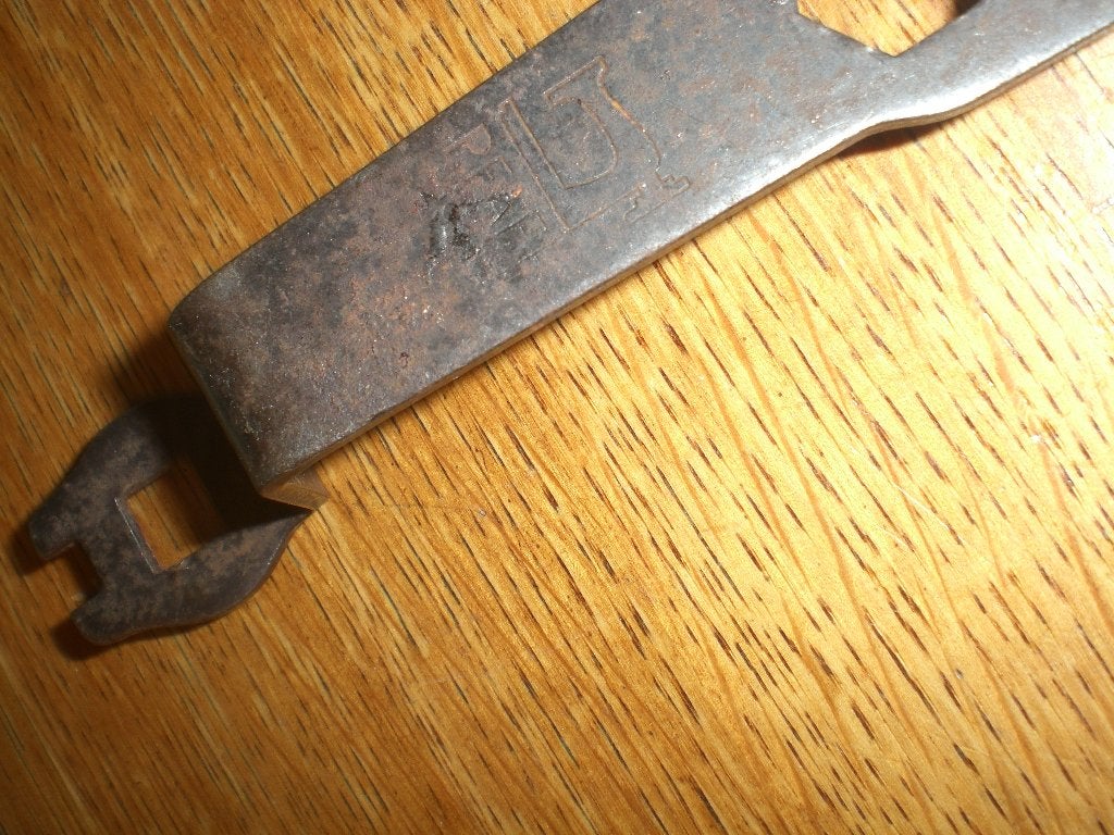 oude steeksleutel  pfaf naaimachine, Ophalen of Verzenden