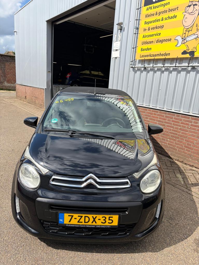 Citroën C1 1.0 E-vti 68 5-DRS 2014 Zwart, Auto's, Citroën, Voorwielaandrijving, Euro 5, Stof, 31 €/maand