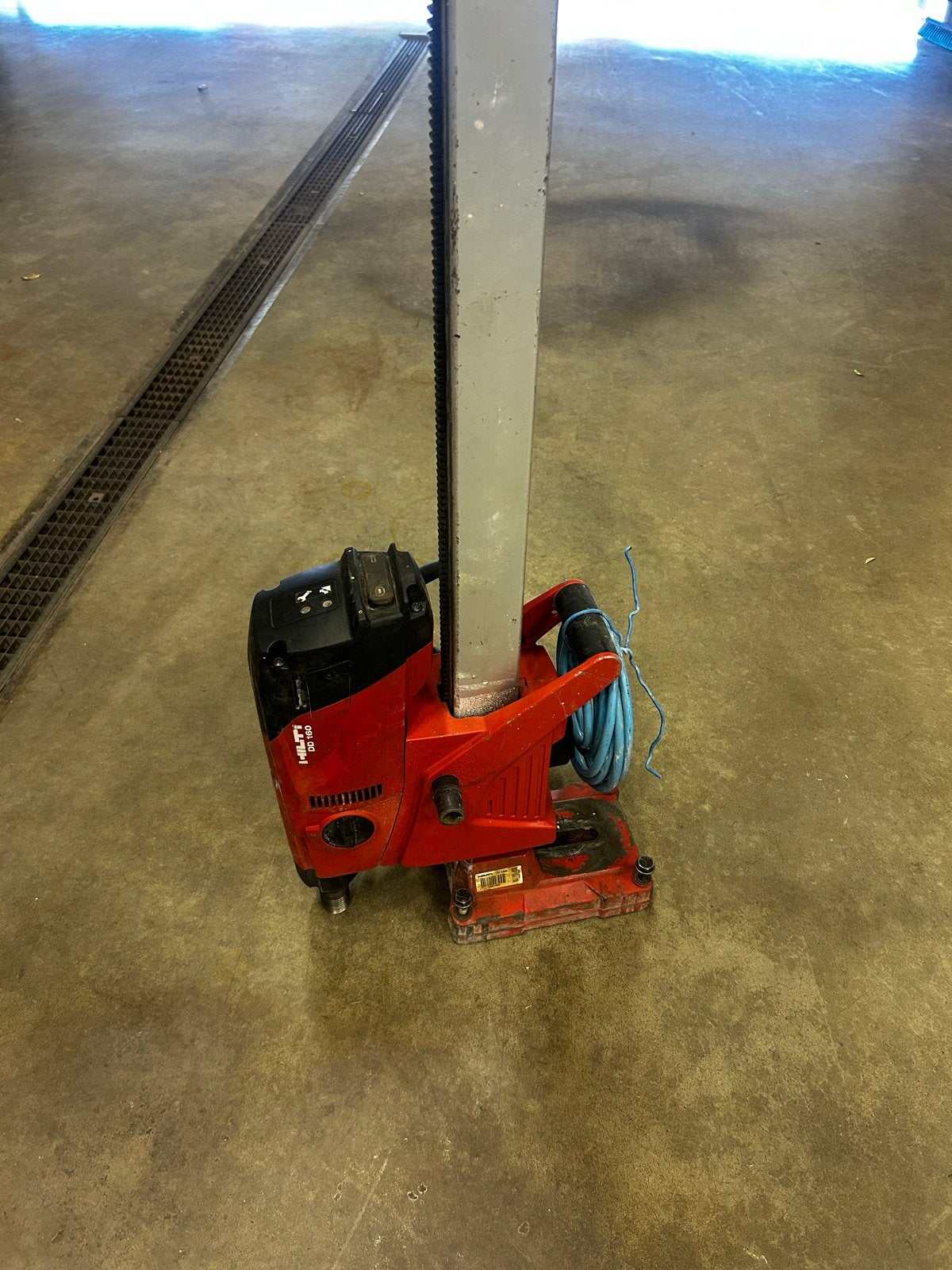 Hilti DD 160 Diamantboormachine met Statief, Ophalen
