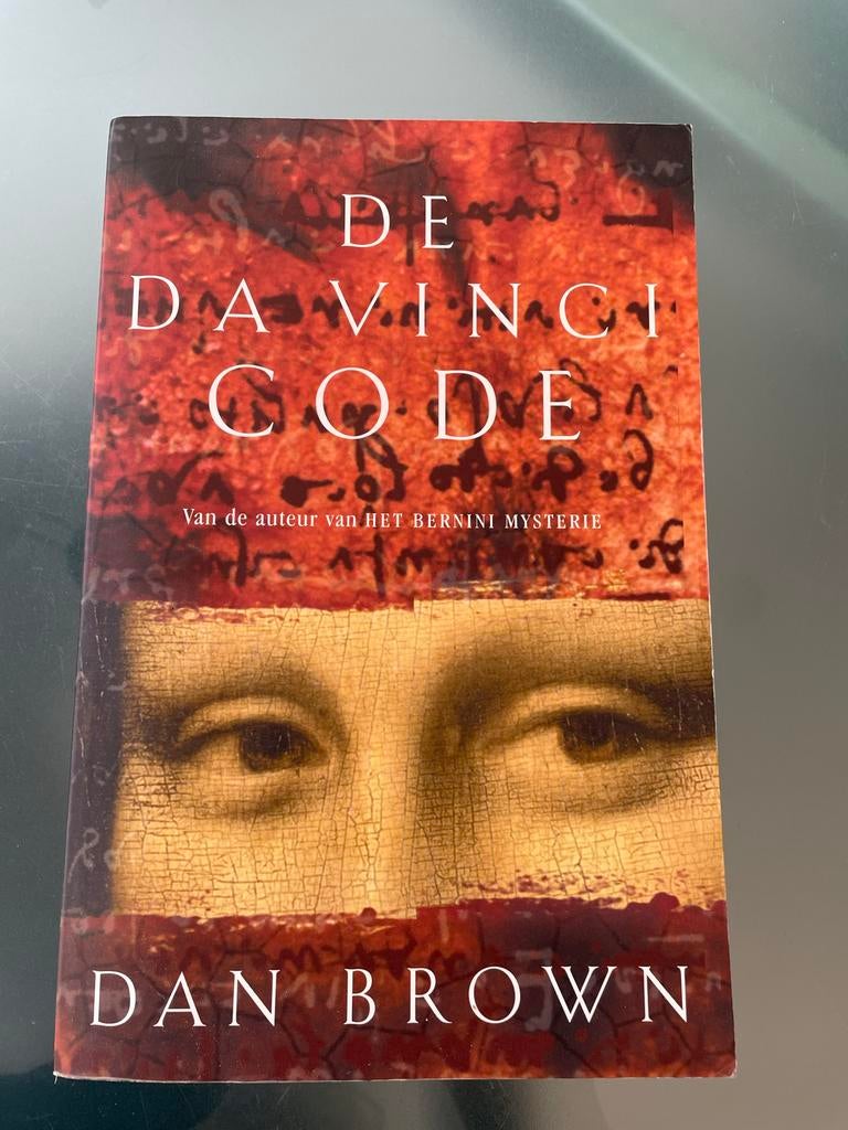 De Da Vinci Code - Dan Brown (Thriller), Boeken, Thrillers, Zo goed als nieuw, Europa overig, Ophalen of Verzenden